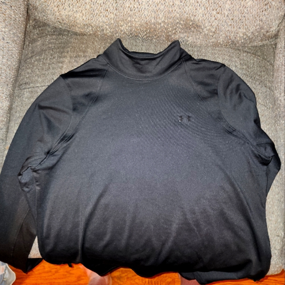 Under Armour Coldgear Compression Shirt, New with Tags, Men's Large